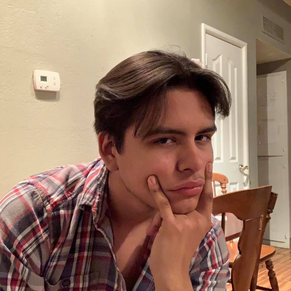 Meet your Posher, Florencio
